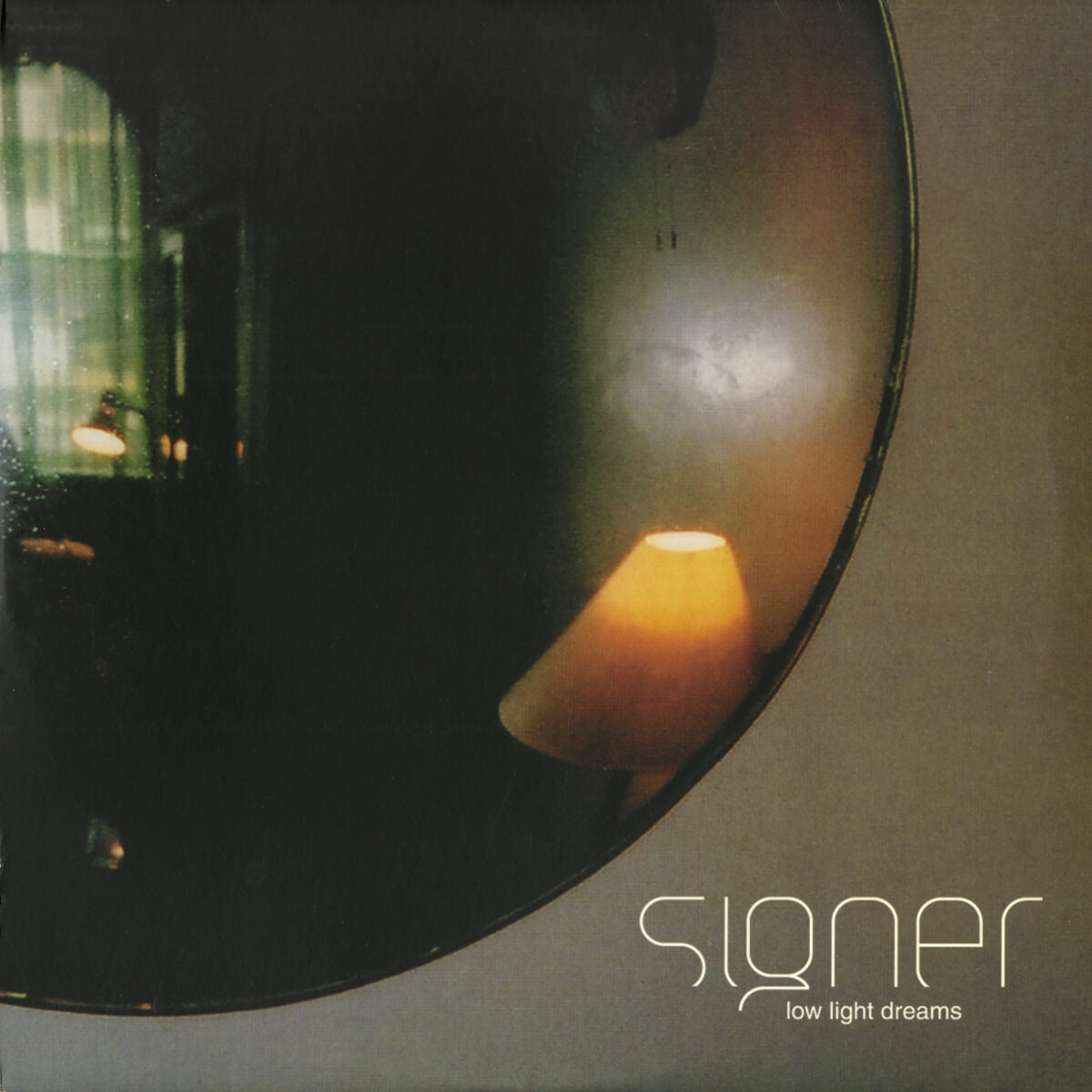 Signer – Low Light Dreams