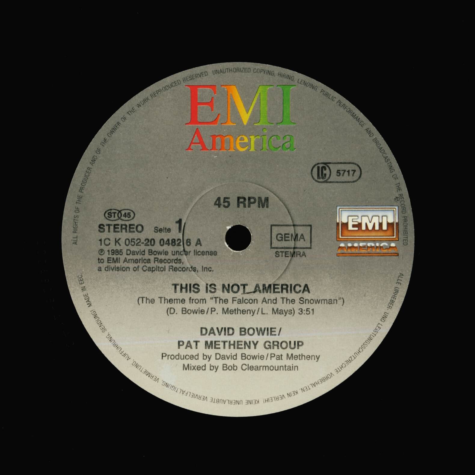 David Bowie / Pat Metheny Group – This Is Not America (Theme From The Original Motion Picture, The Falcon And The Snowman)