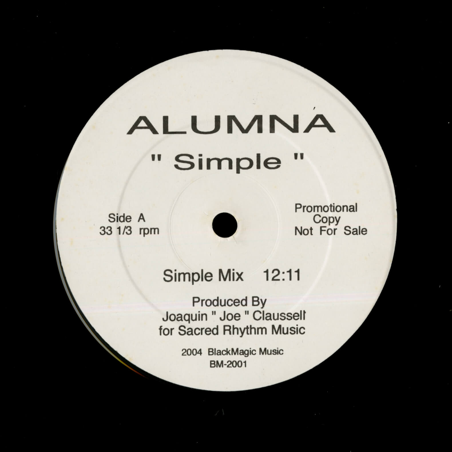 Alumna – Simple