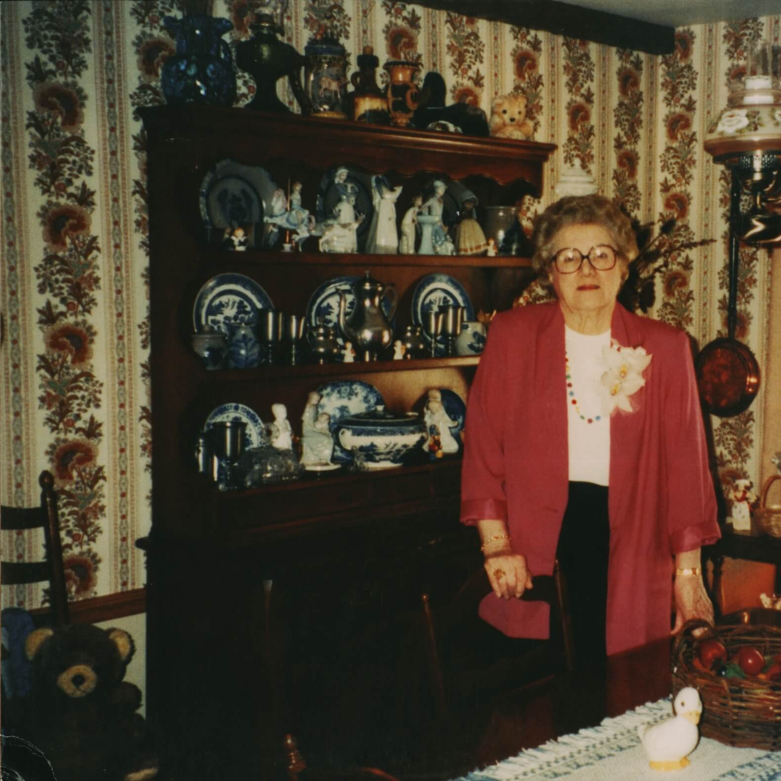 Tom Kovacevic – Universe Thin As Skin