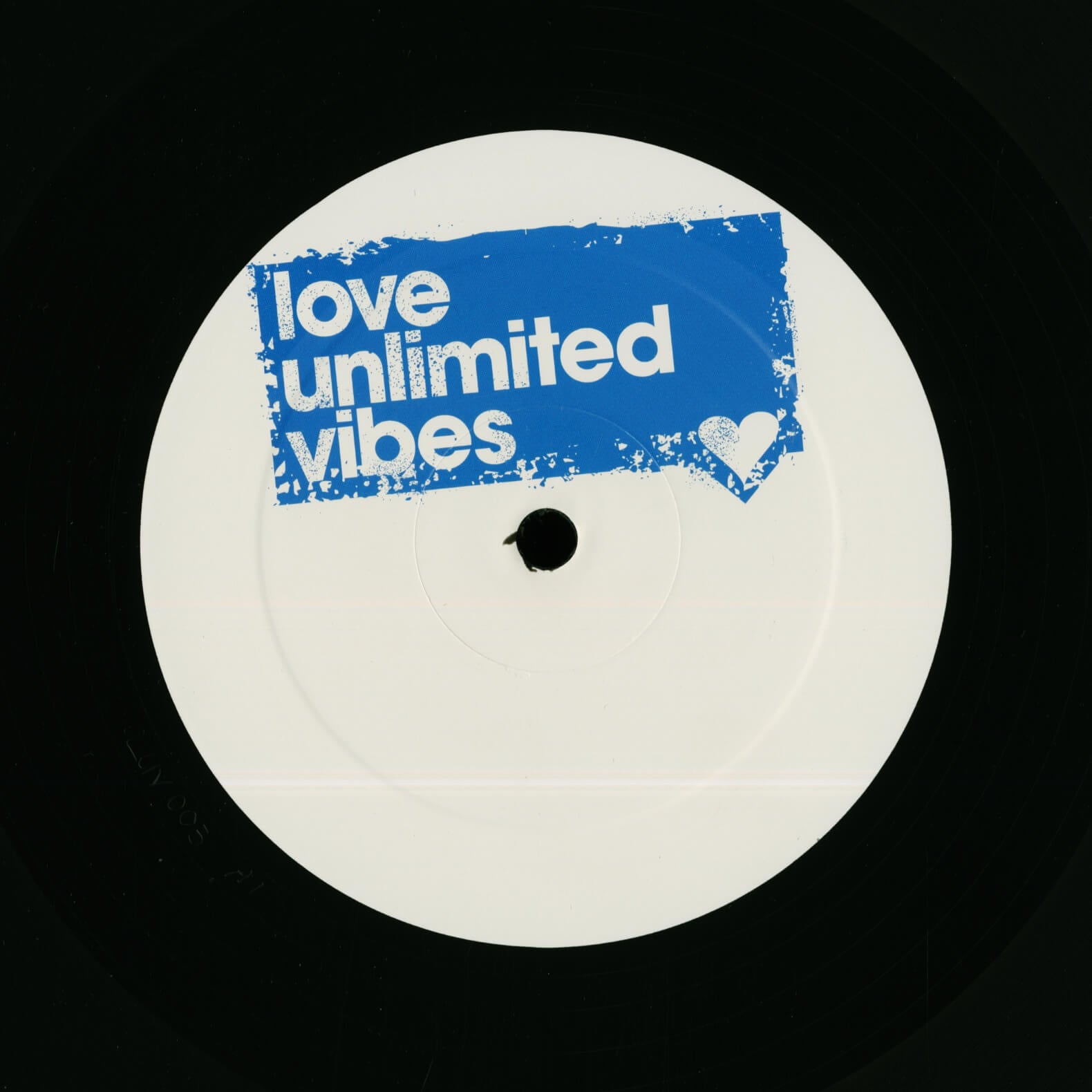Love Unlimited Vibes – Luv.Three
