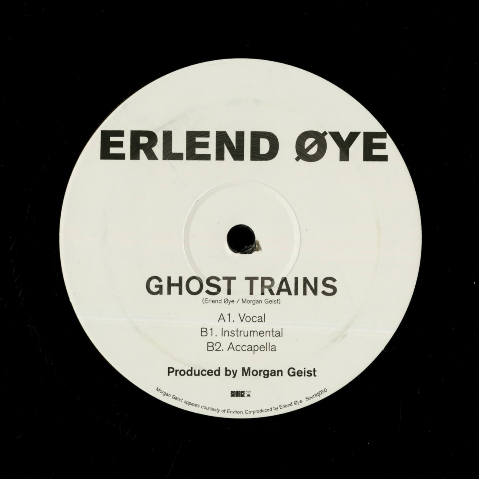 Erlend Øye – Ghost Trains