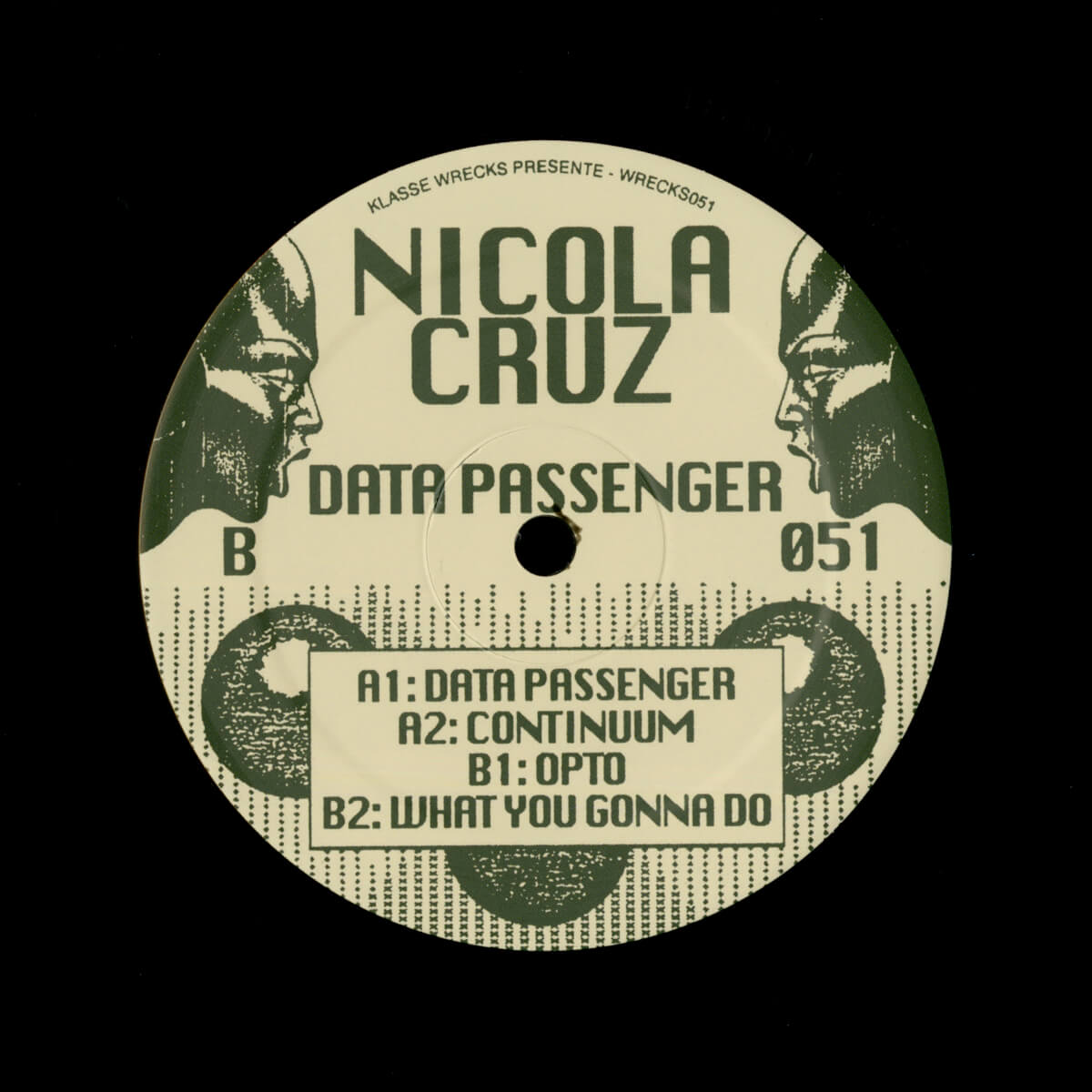 Nicola Cruz – Data Passenger