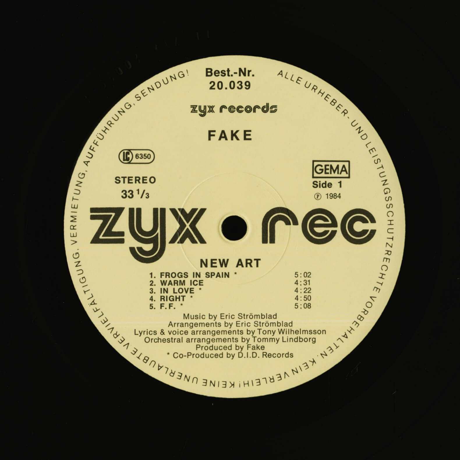 Fake – New Art