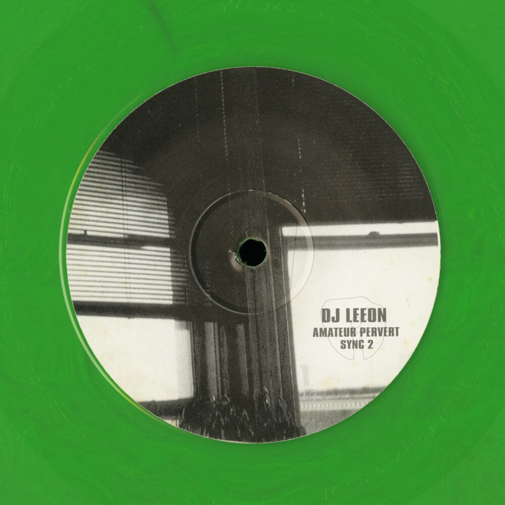DJ Leeon – Amateur Pervert